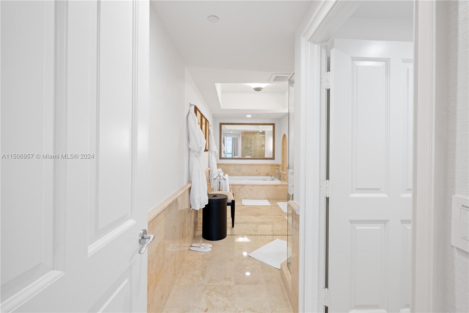 ACQUALINA OCEAN RESIDENCE - Residential