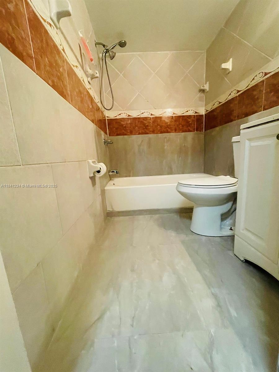 Lawrence Estate - Residential Income