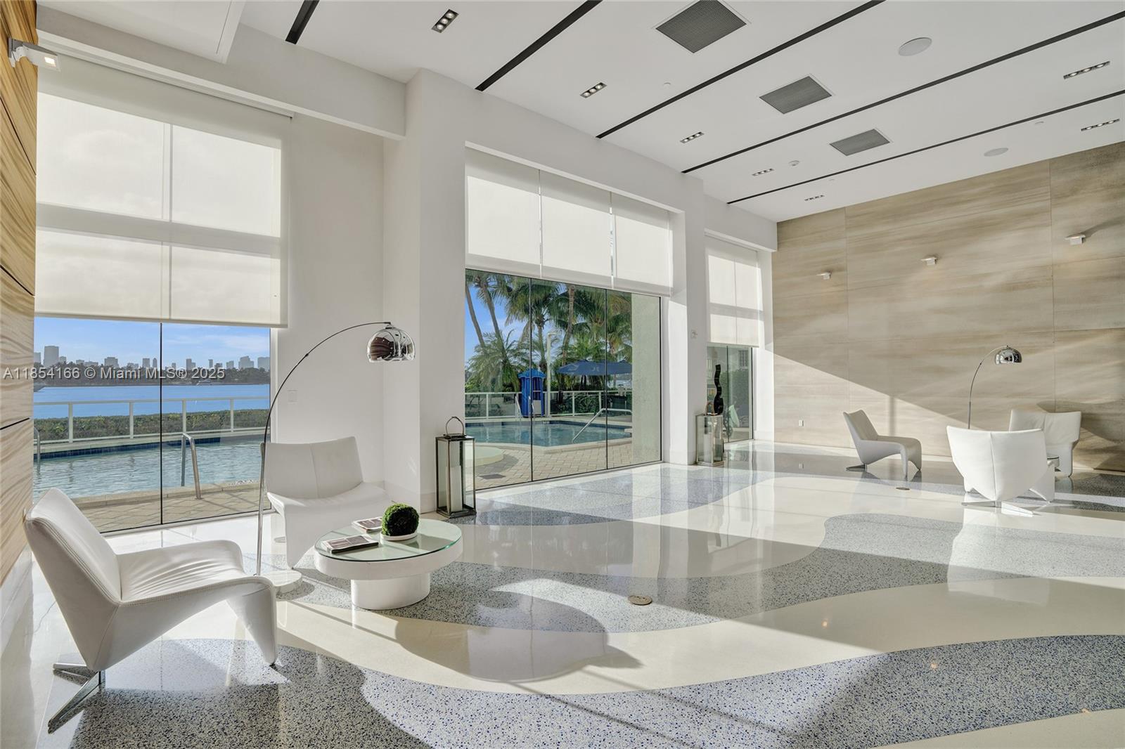 650 West Ave 1408