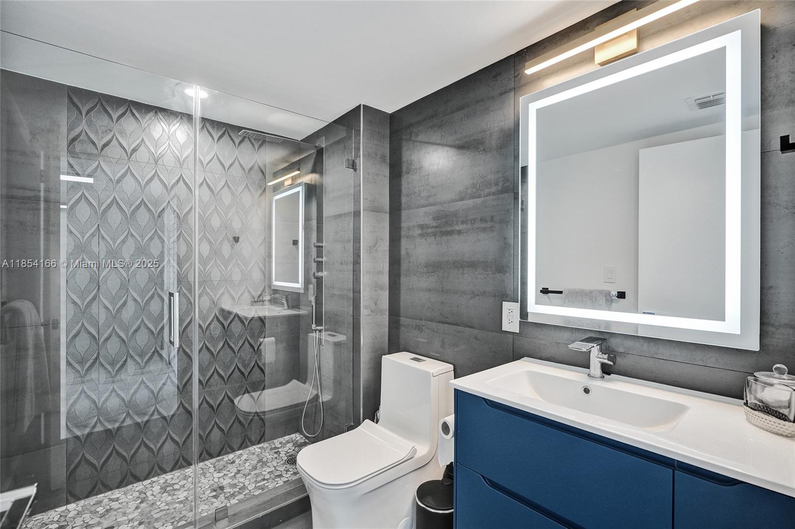 THE FLORIDIAN CONDO - Residential