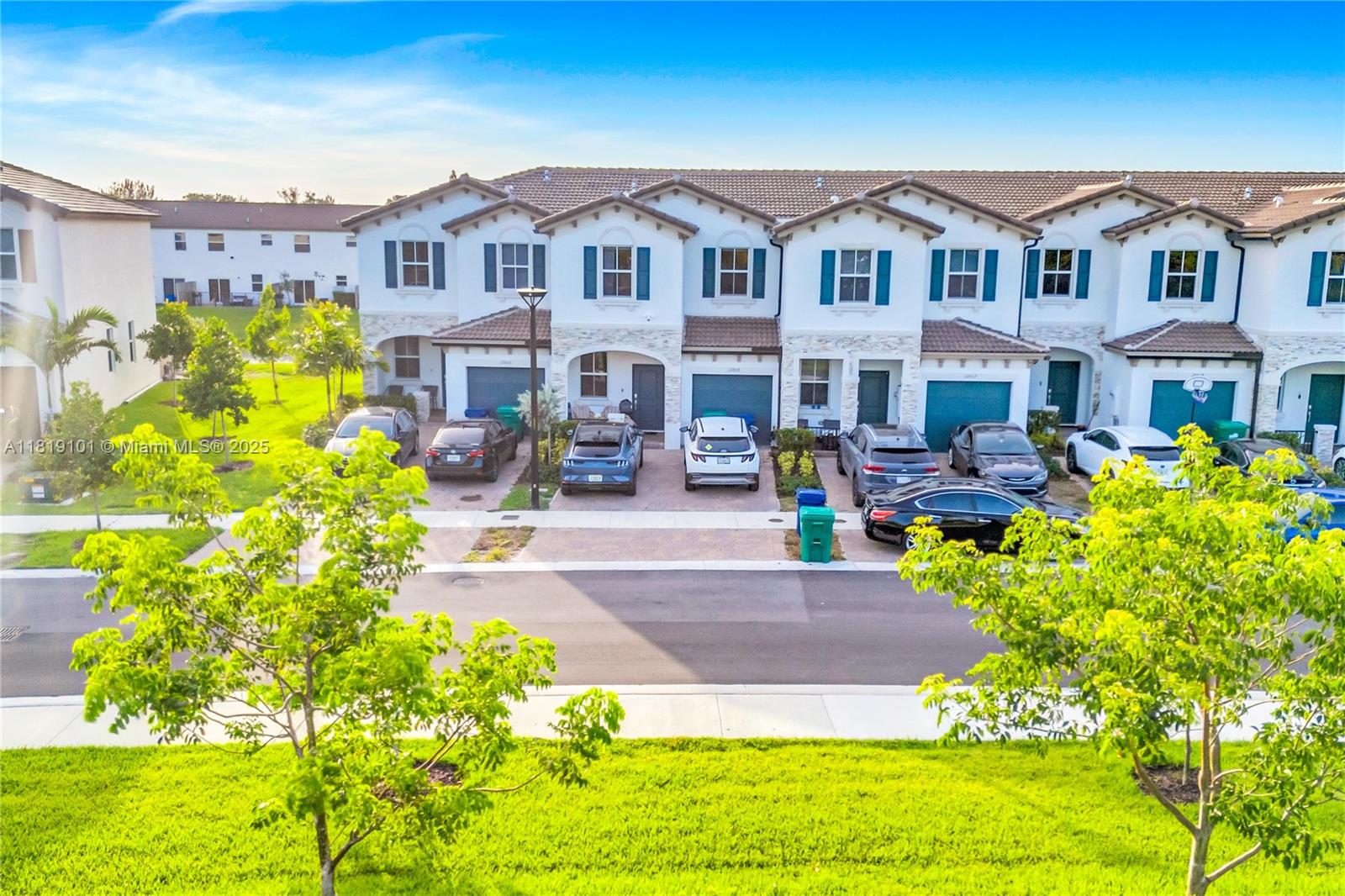GOLF PARK SEC 1 - Residential