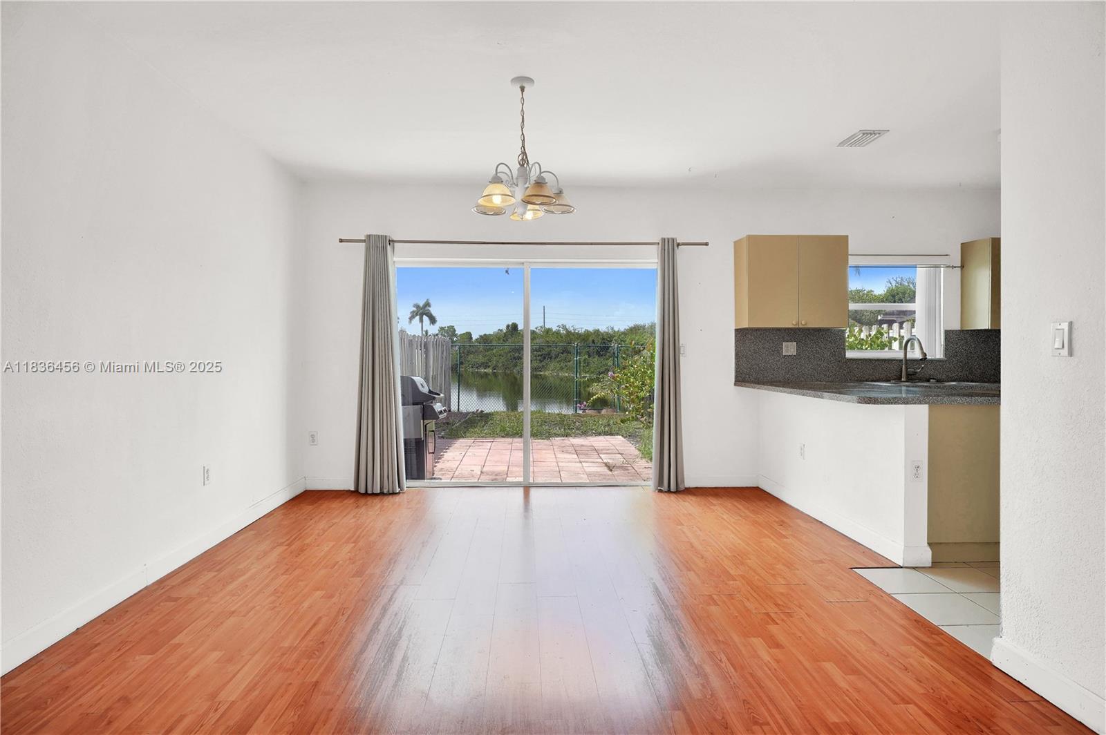 14815 SW 9th Ln, Miami, FL, 33194/$500,000 3 14815 SW 9th Ln