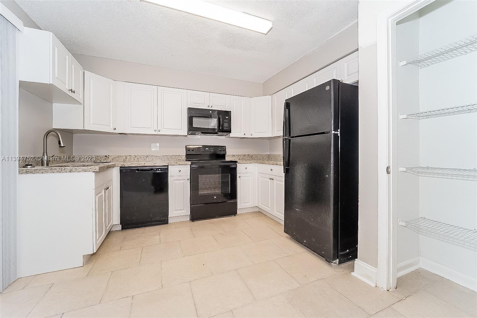 ORIOLE-MARGATE SEC 4 - Residential Lease