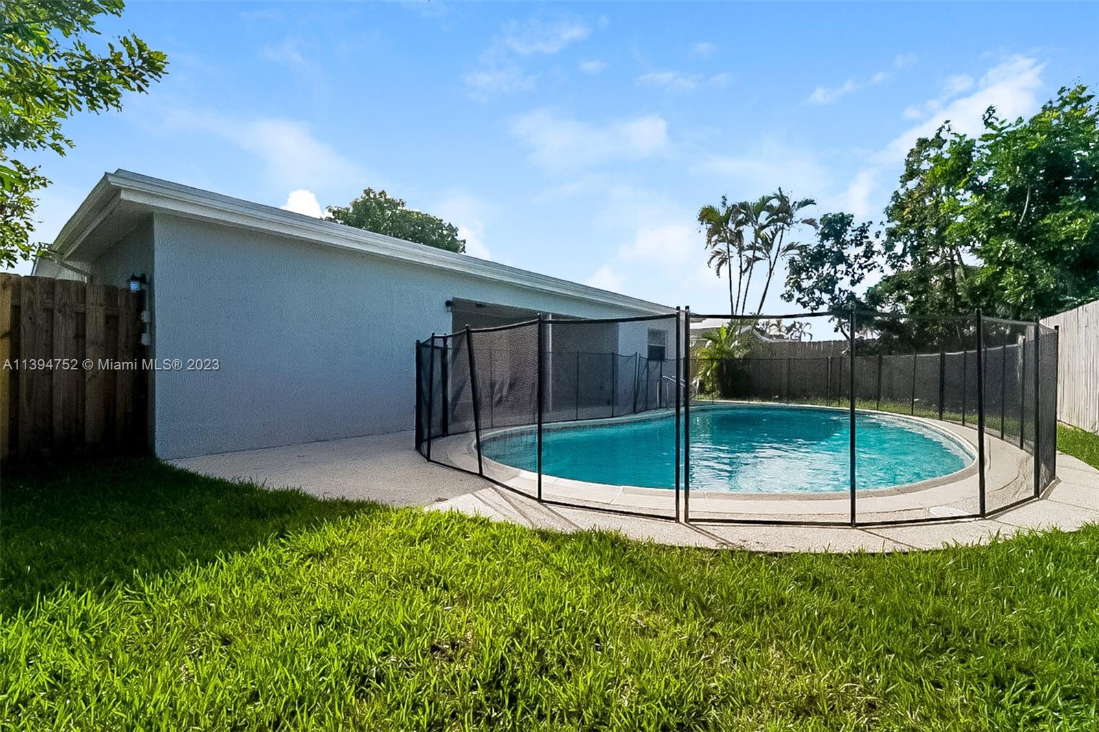 ORIOLE-MARGATE SEC 4 - Residential Lease