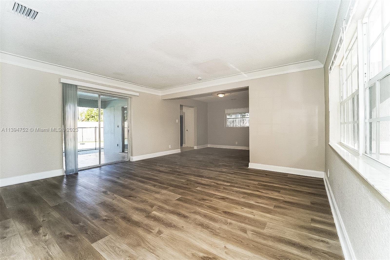 ORIOLE-MARGATE SEC 4 - Residential Lease