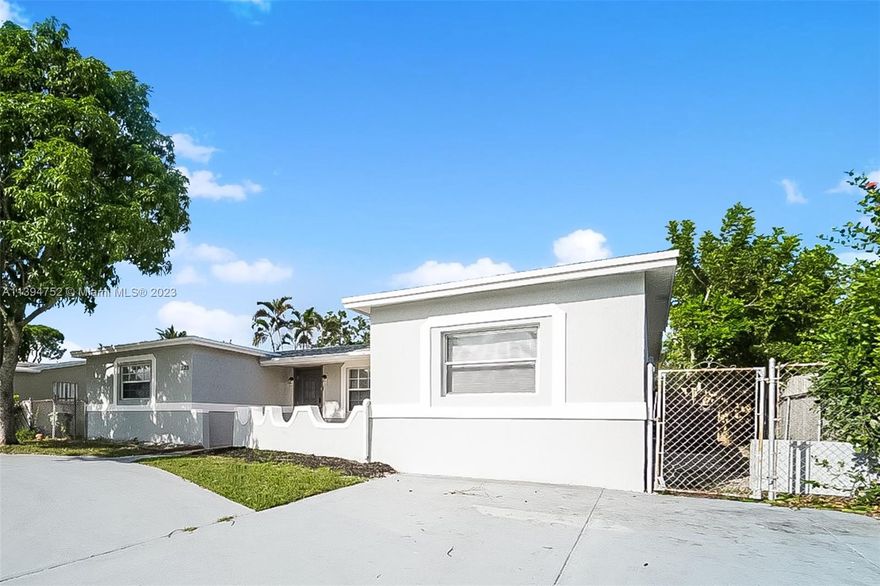 Looking for your dream home? Through our seamless leasing process, this beautifully designed home is move-in ready. Our spacious layout is perfect for comfortable living that you can enjoy with your pets too; we’re proud to be pet friendly. Our homes are built using high-quality, eco-friendly materials with neutral paint colors, updated fixtures, and energy-efficient appliances. Enjoy the backyard and community to unwind after a long day, or simply greet neighbors, enjoy the fresh air, and gather for fun-filled activities. Ready to make your next move your best move? Apply now. Take a tour today. We’ll never ask you to wire money or request funds through a payment app via mobile. The fixtures and finishes of this property may differ slightly from what is pictured.