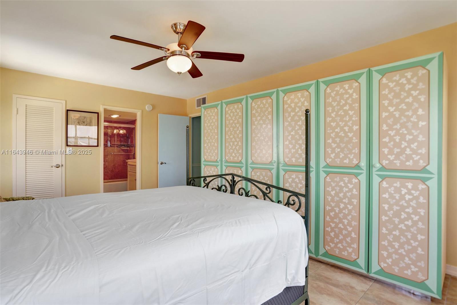 SEA MONARCH CONDO - Residential