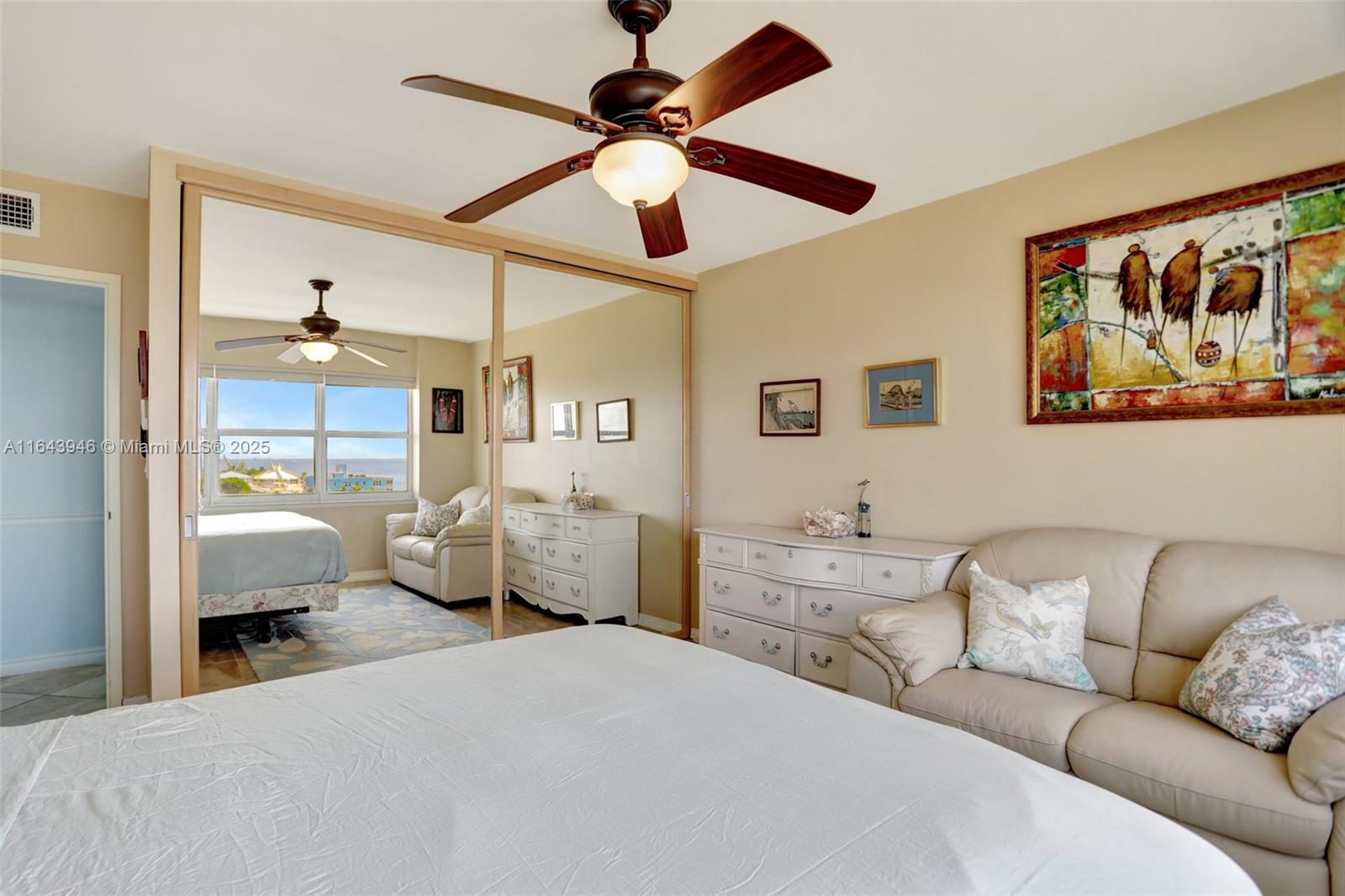 SEA MONARCH CONDO - Residential