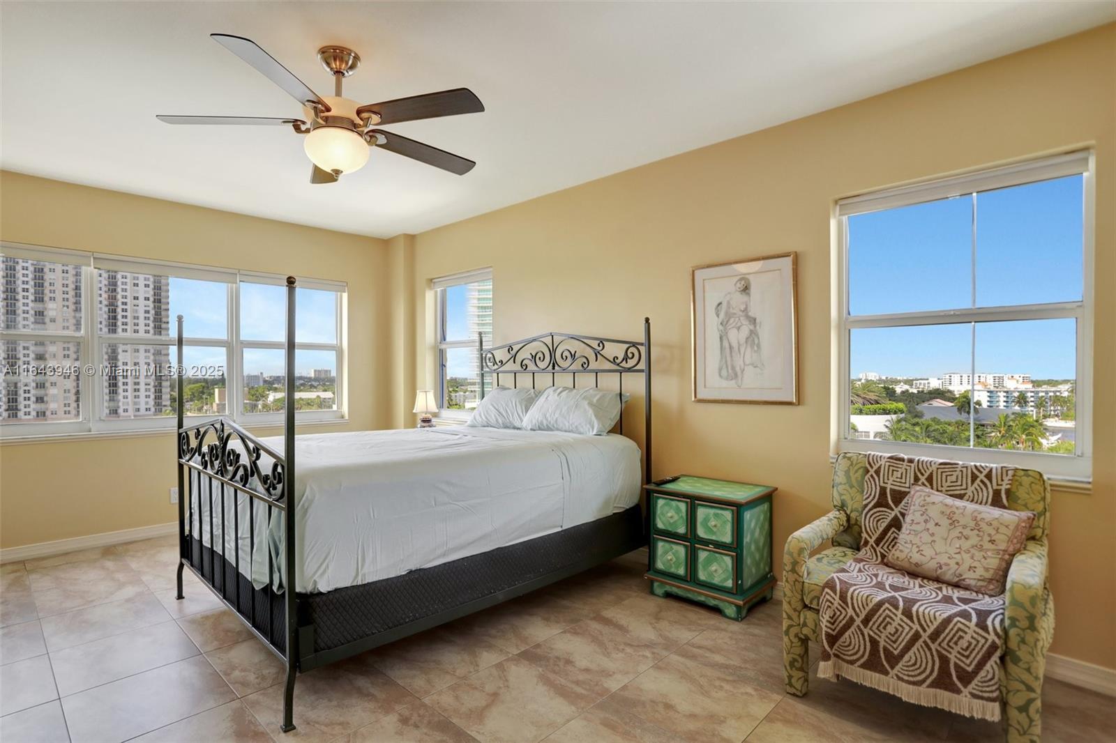 SEA MONARCH CONDO - Residential