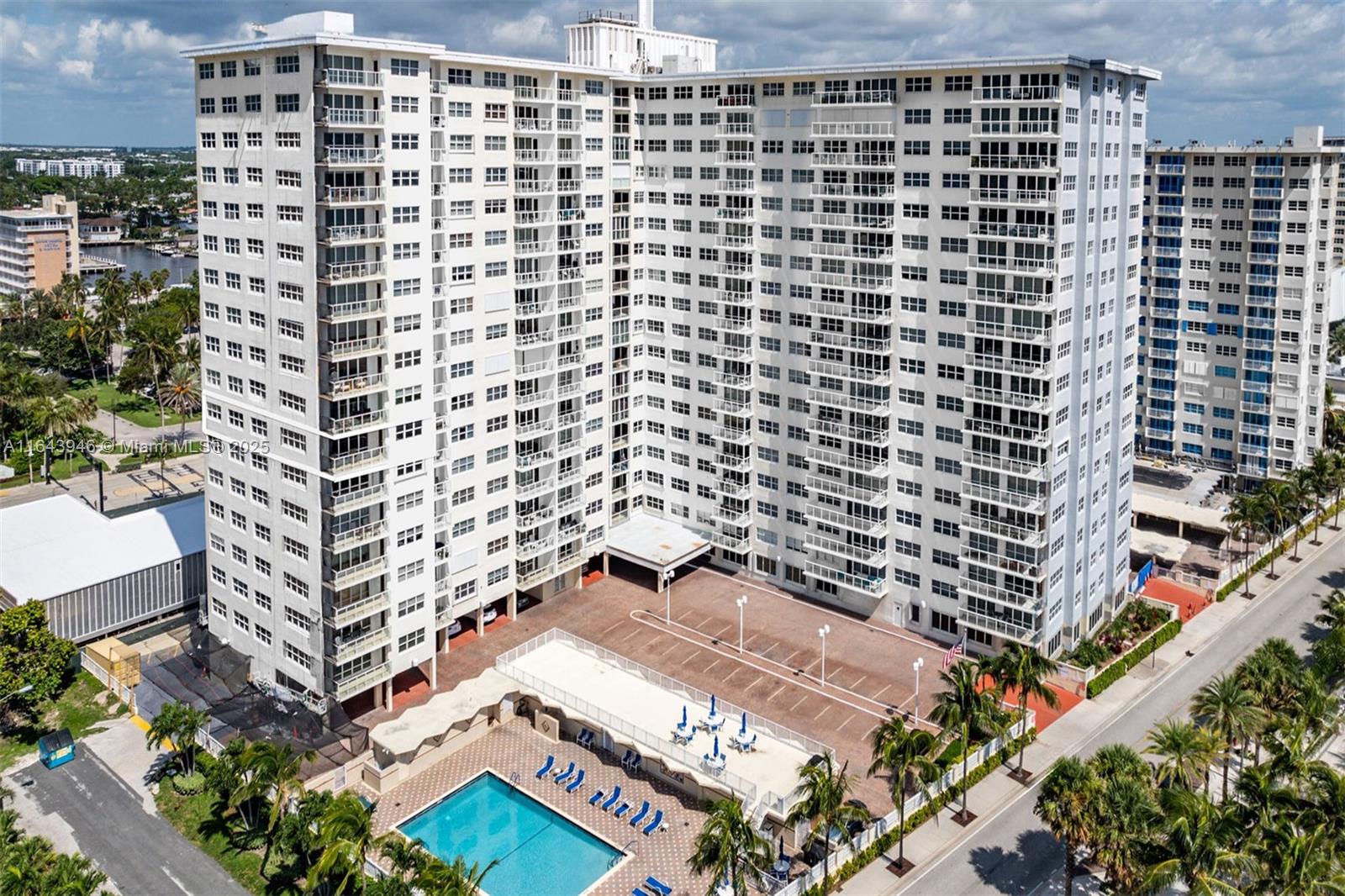 SEA MONARCH CONDO - Residential