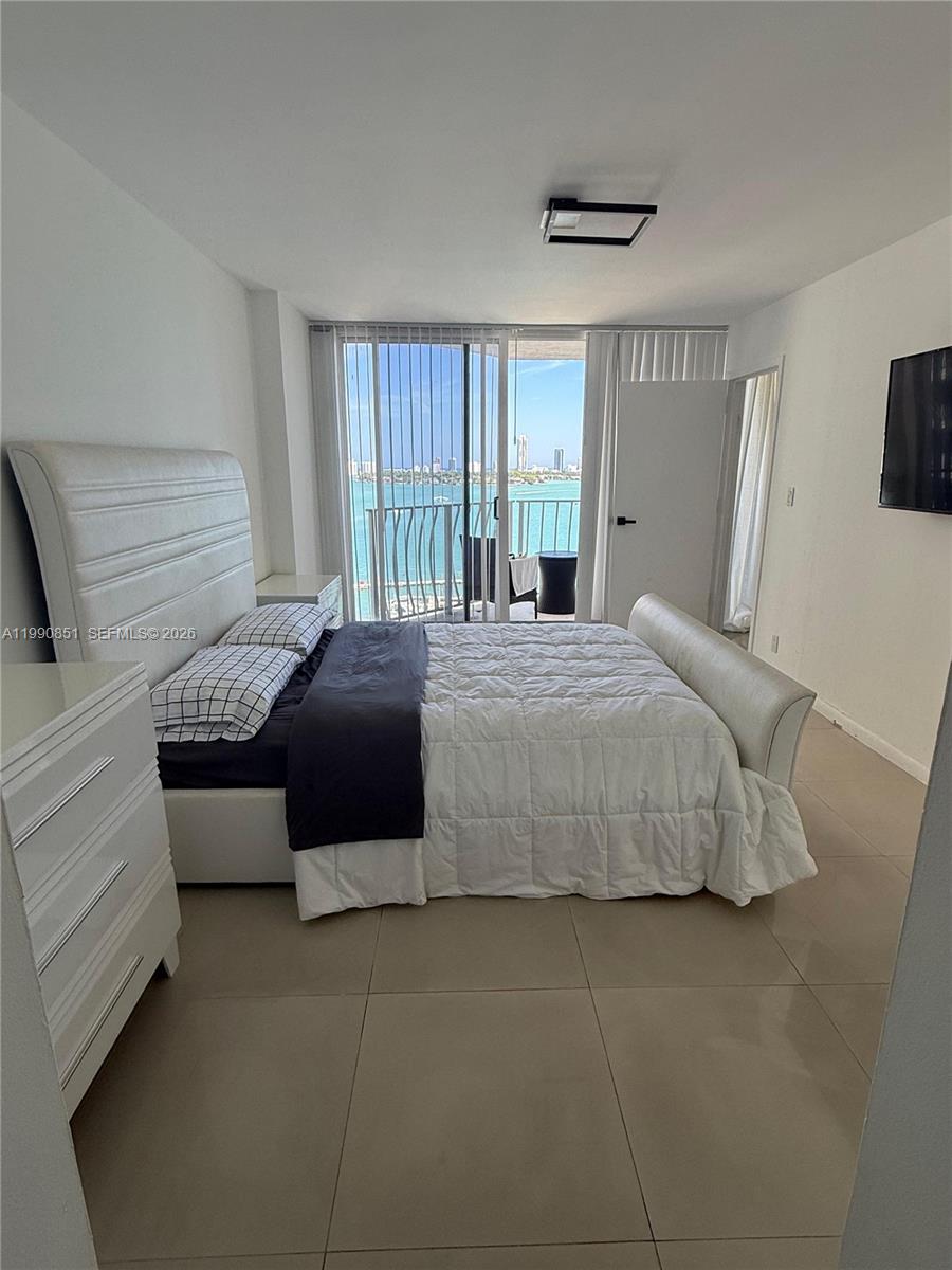 THE GRANDVIEW PALACE COND - Residential