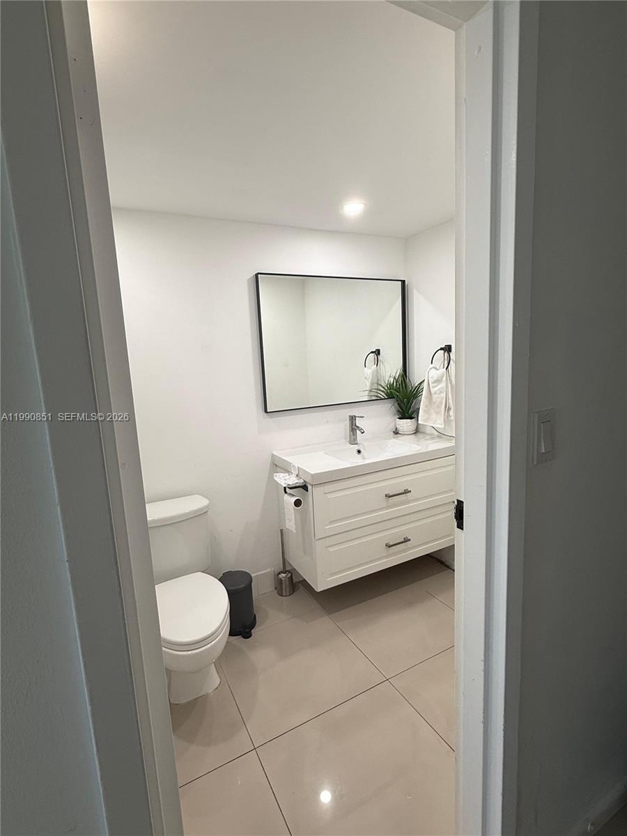 THE GRANDVIEW PALACE COND - Residential