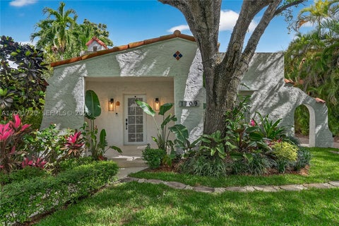 Photo of 1109 Almeria Ave, Coral Gables, FL 33134 (MLS # A12091720)