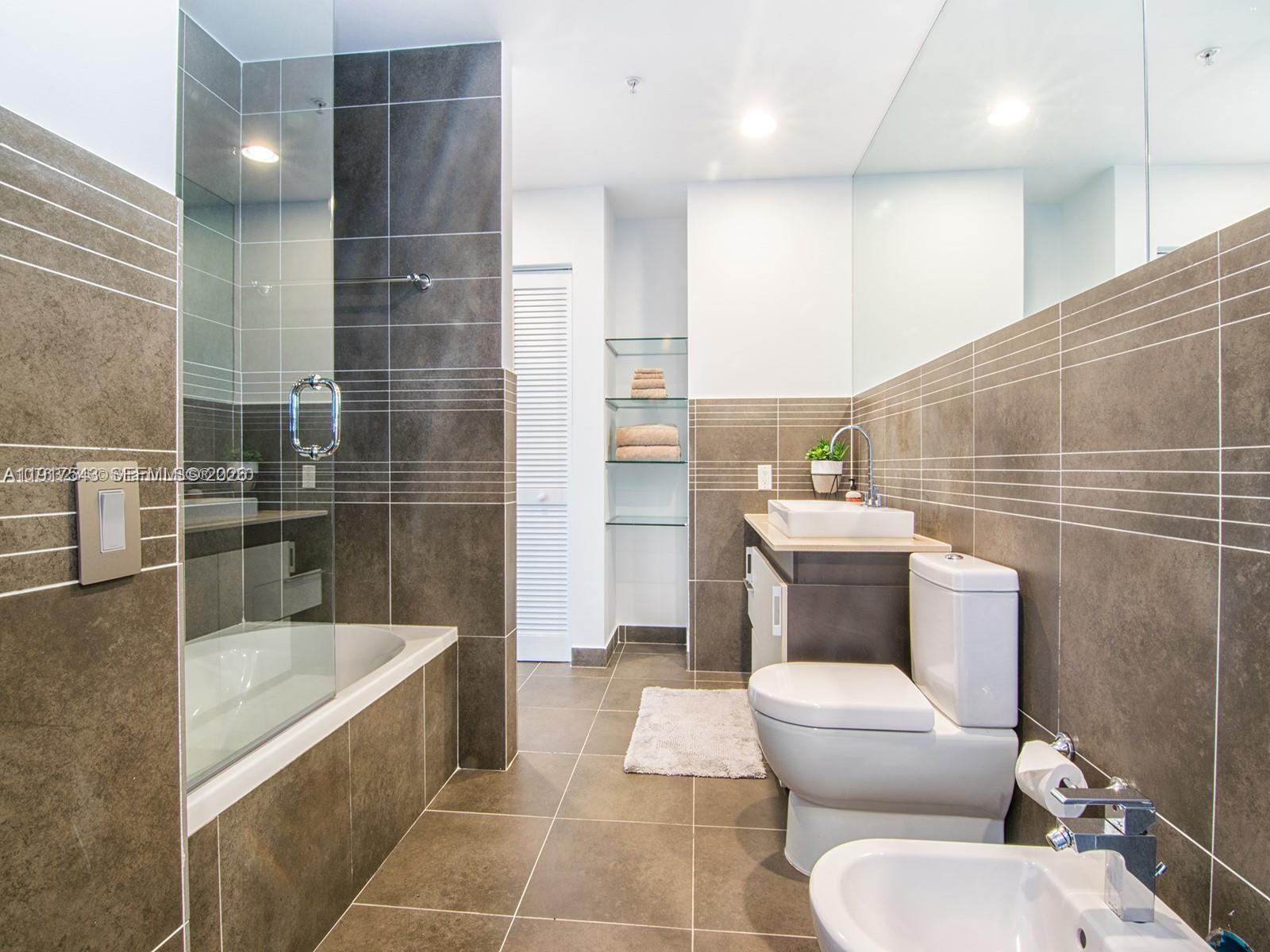 ARTEPARK SOUTH CONDO - Residential