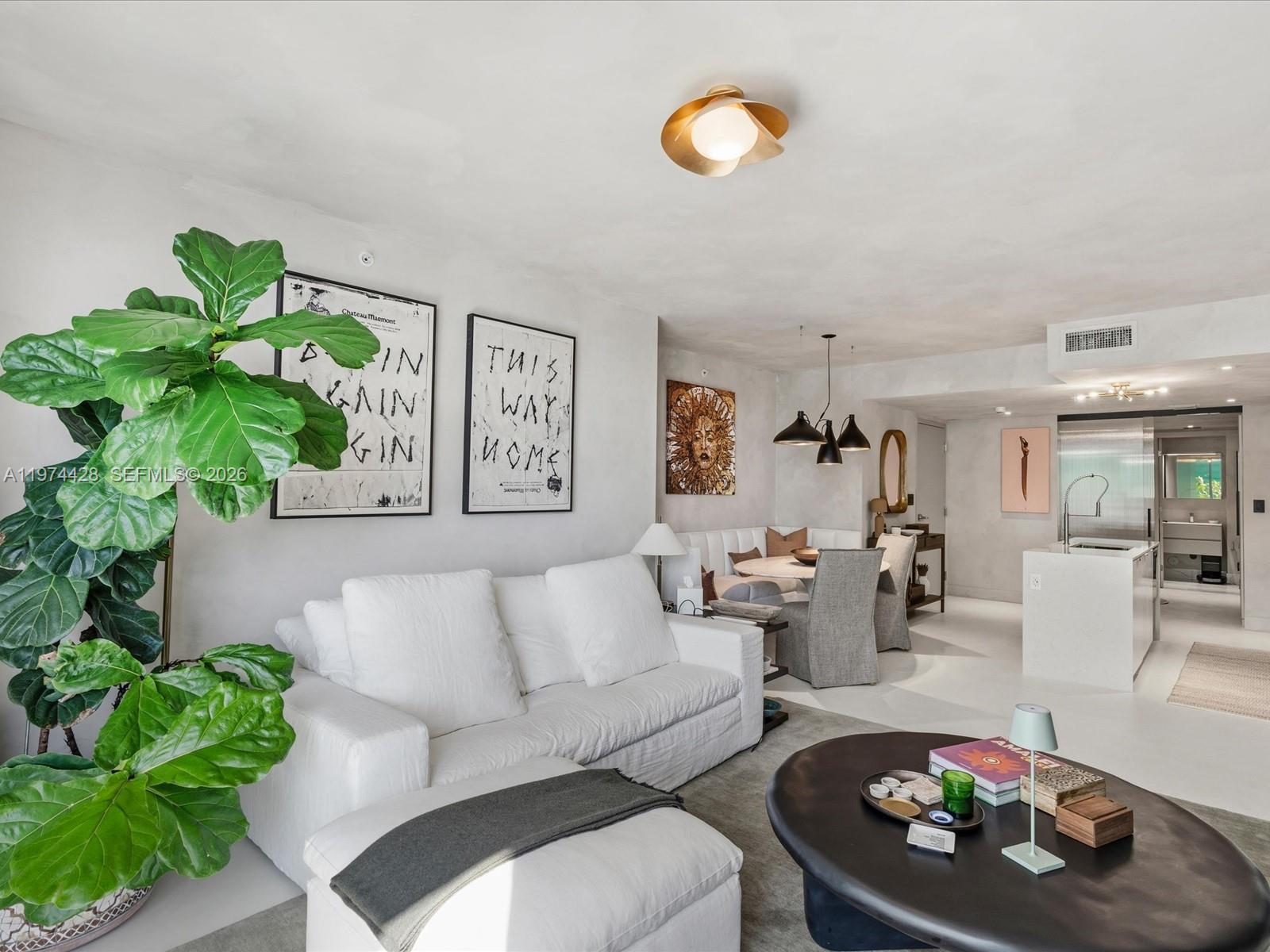 9521 E Bay Harbor Dr 705