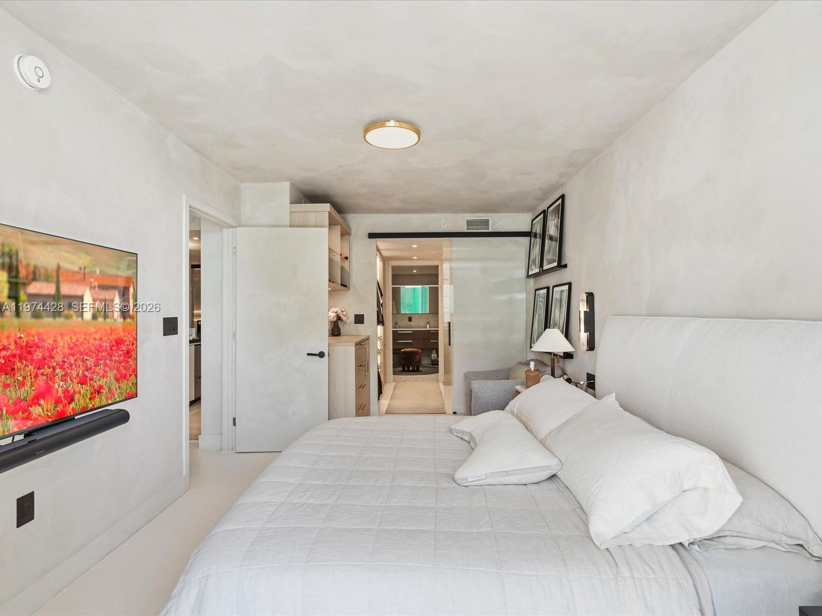 BAY HARBOUR ISLAND - Residential Lease