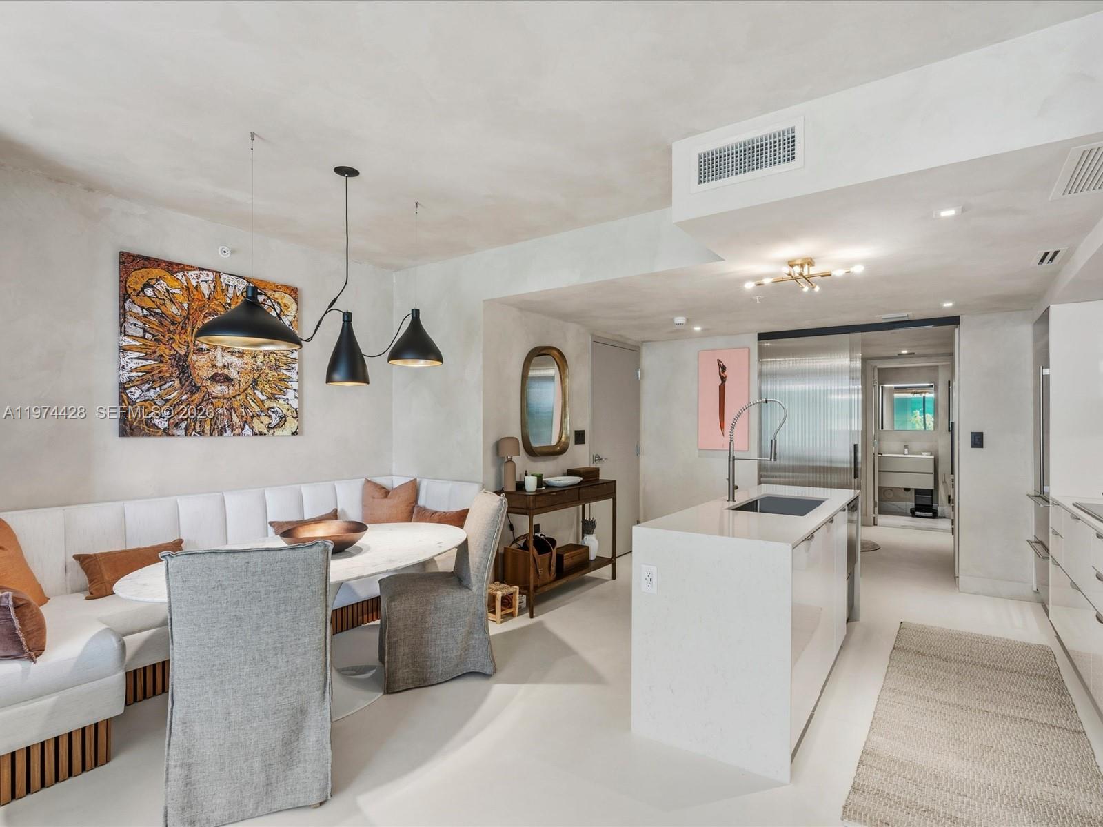 BAY HARBOUR ISLAND - Residential Lease