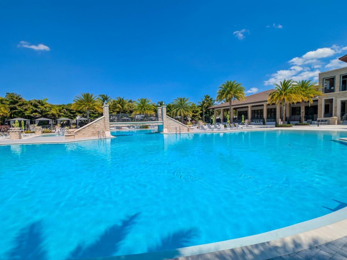 GRAND BAY NORTH - Residential