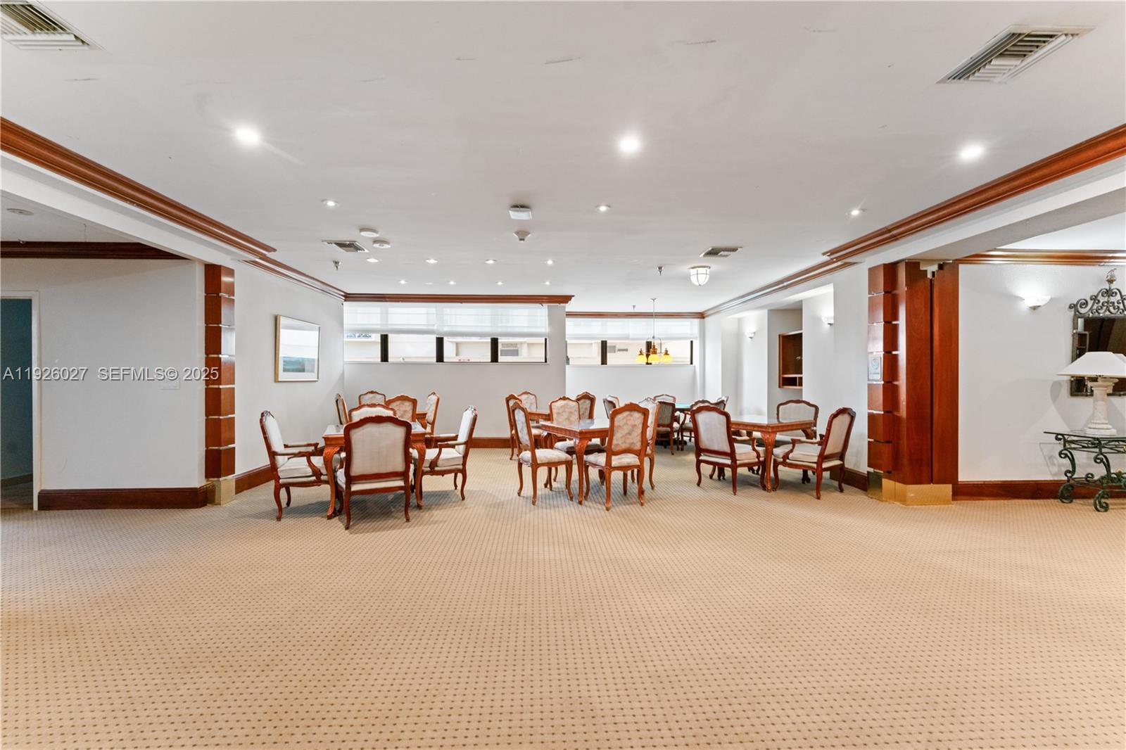 LEXCELLENCE CONDO - Residential