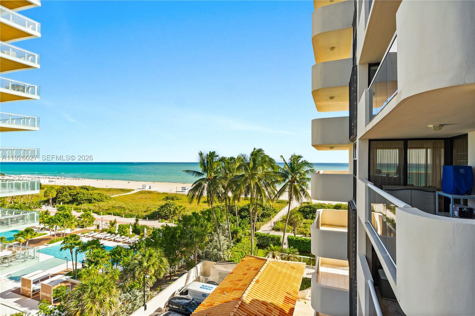 LEXCELLENCE CONDO - Residential