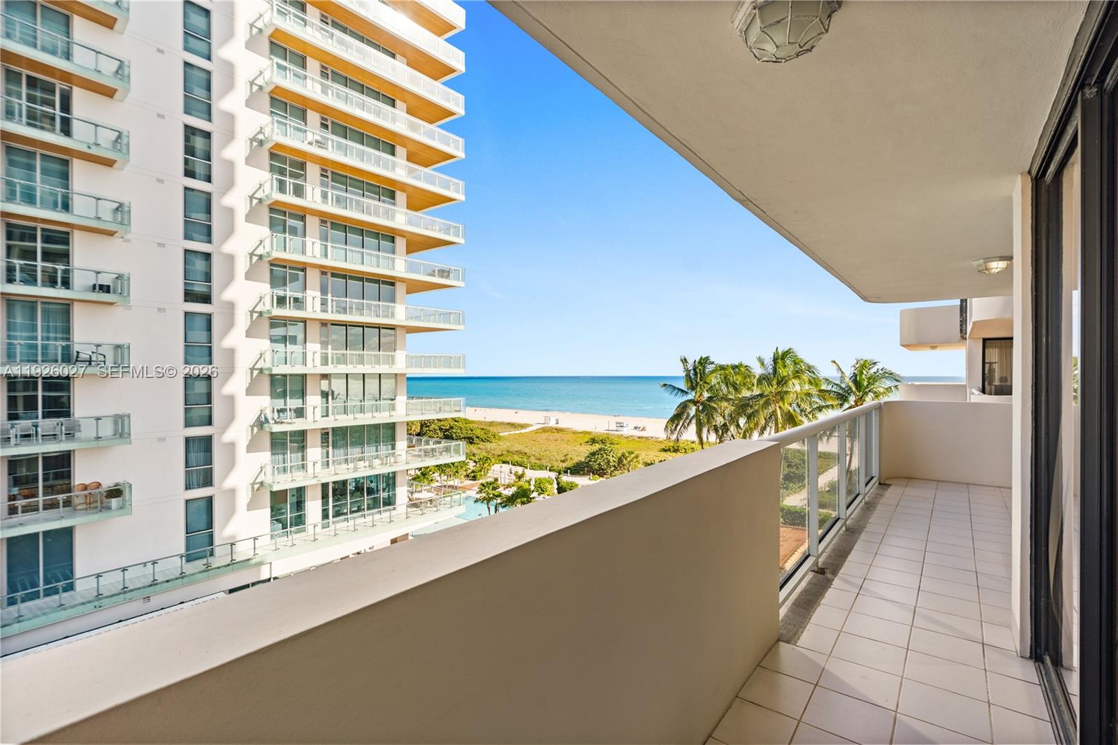 LEXCELLENCE CONDO - Residential