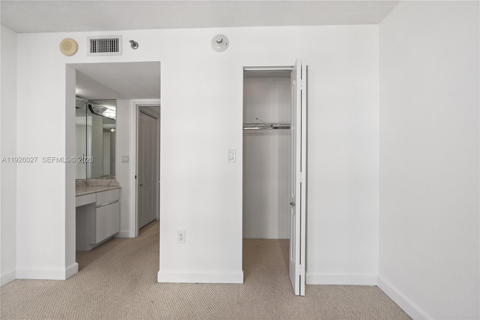 LEXCELLENCE CONDO - Residential