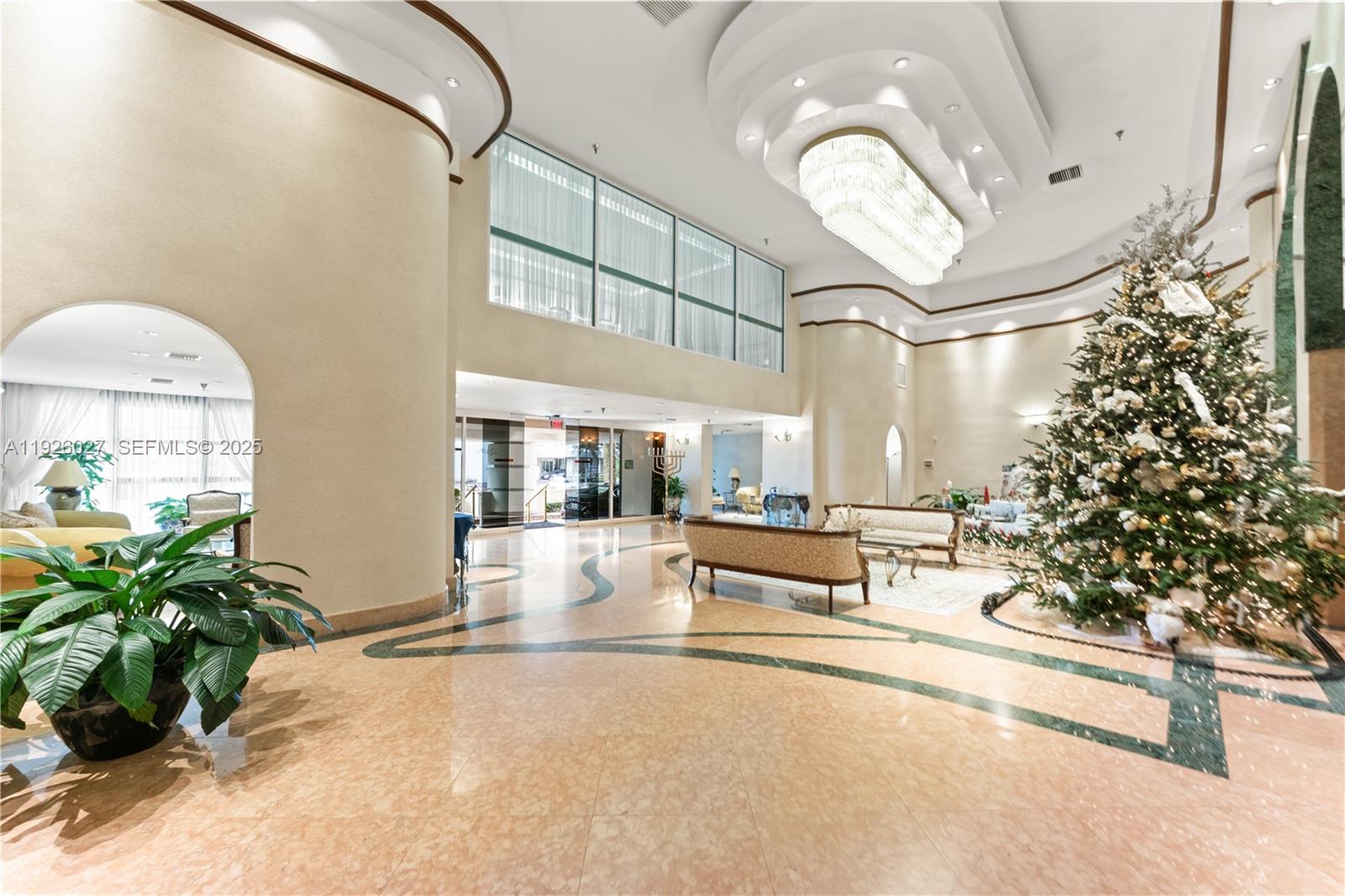 LEXCELLENCE CONDO - Residential