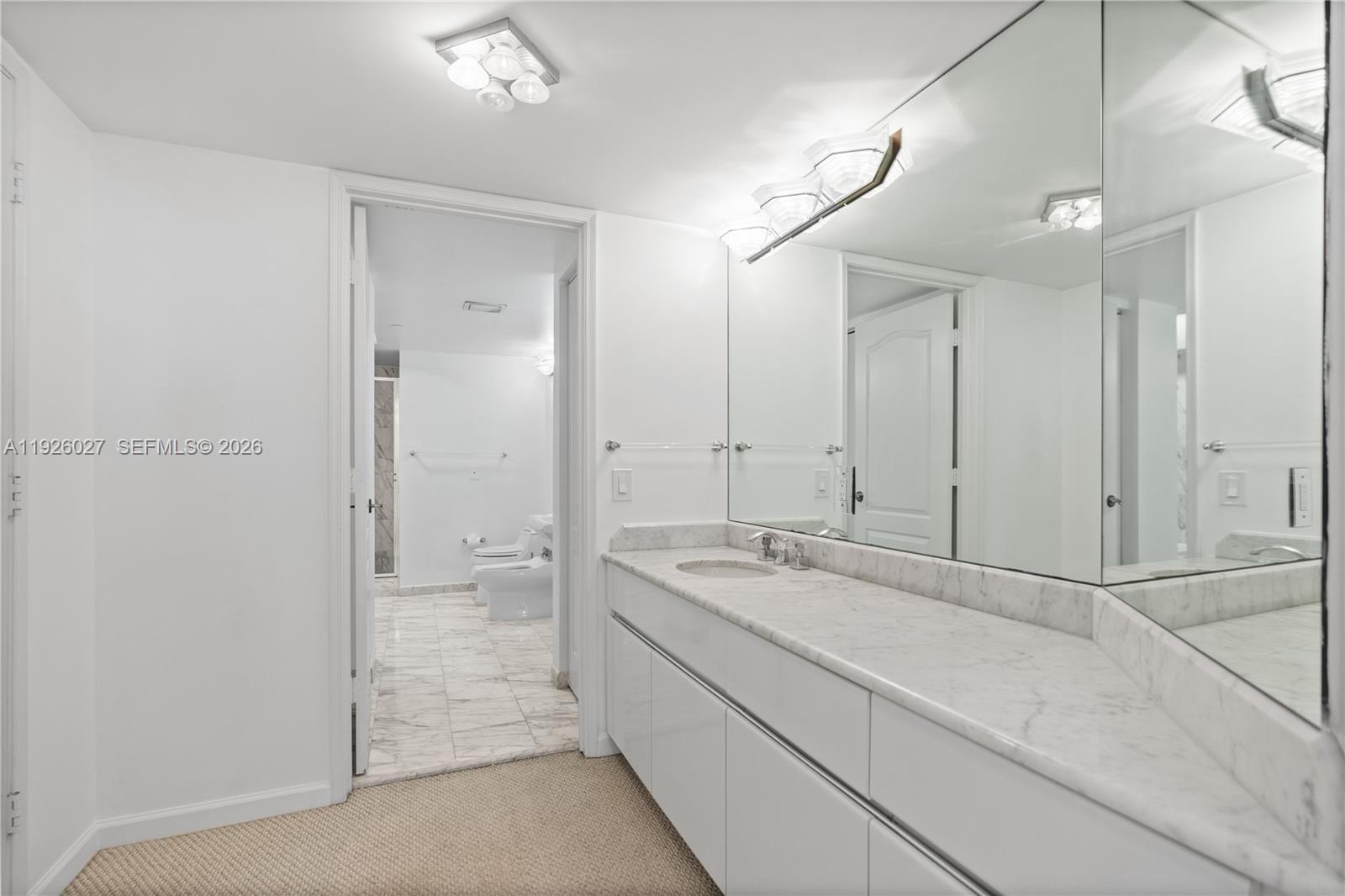 LEXCELLENCE CONDO - Residential