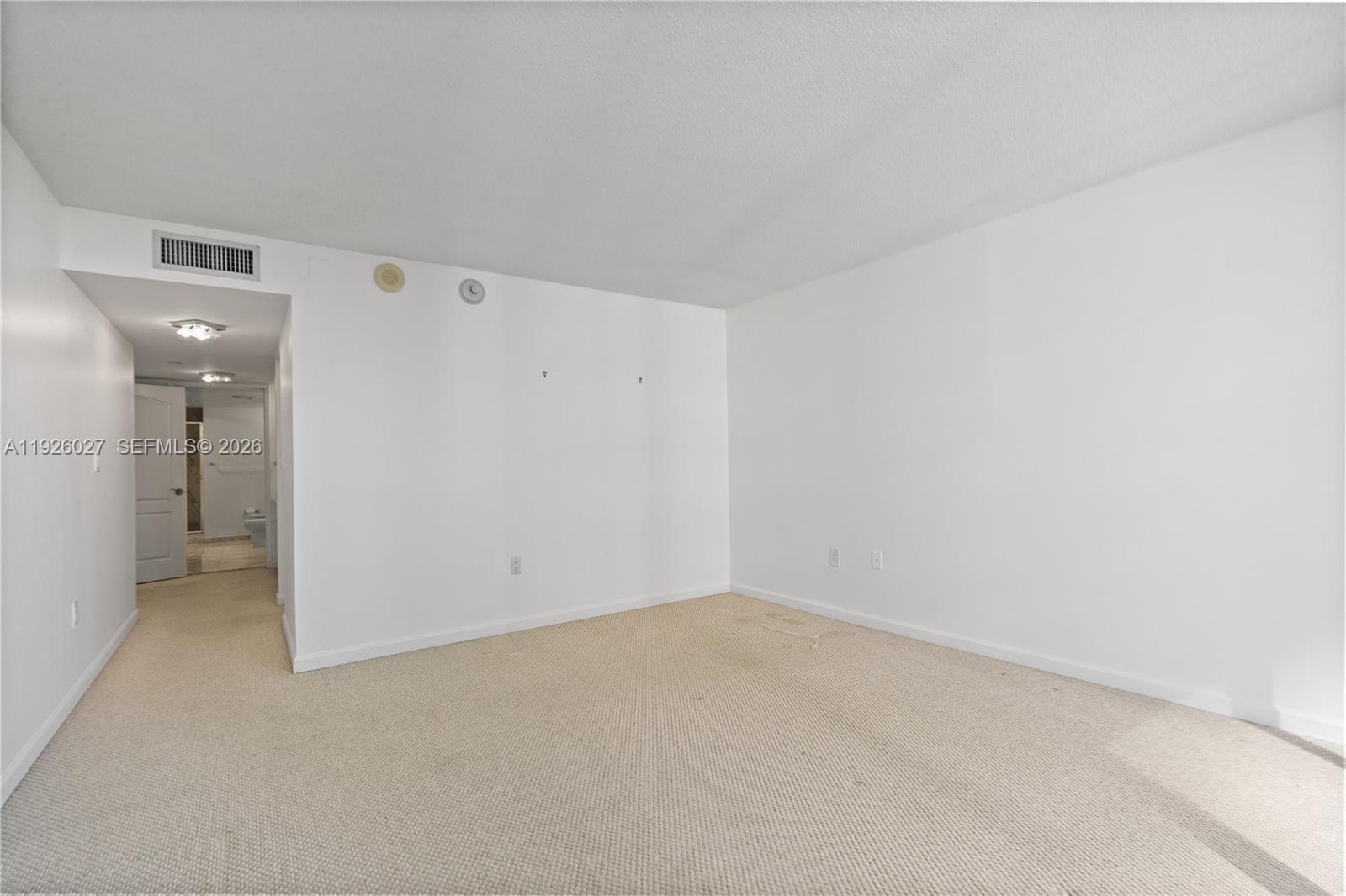 LEXCELLENCE CONDO - Residential