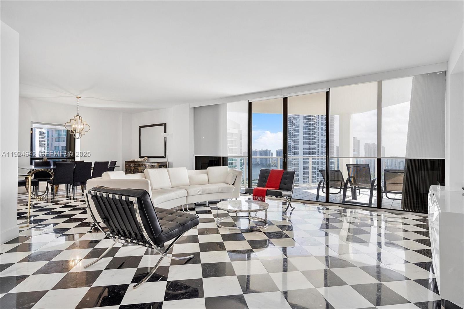 MARINA TOWER CONDO - Residential