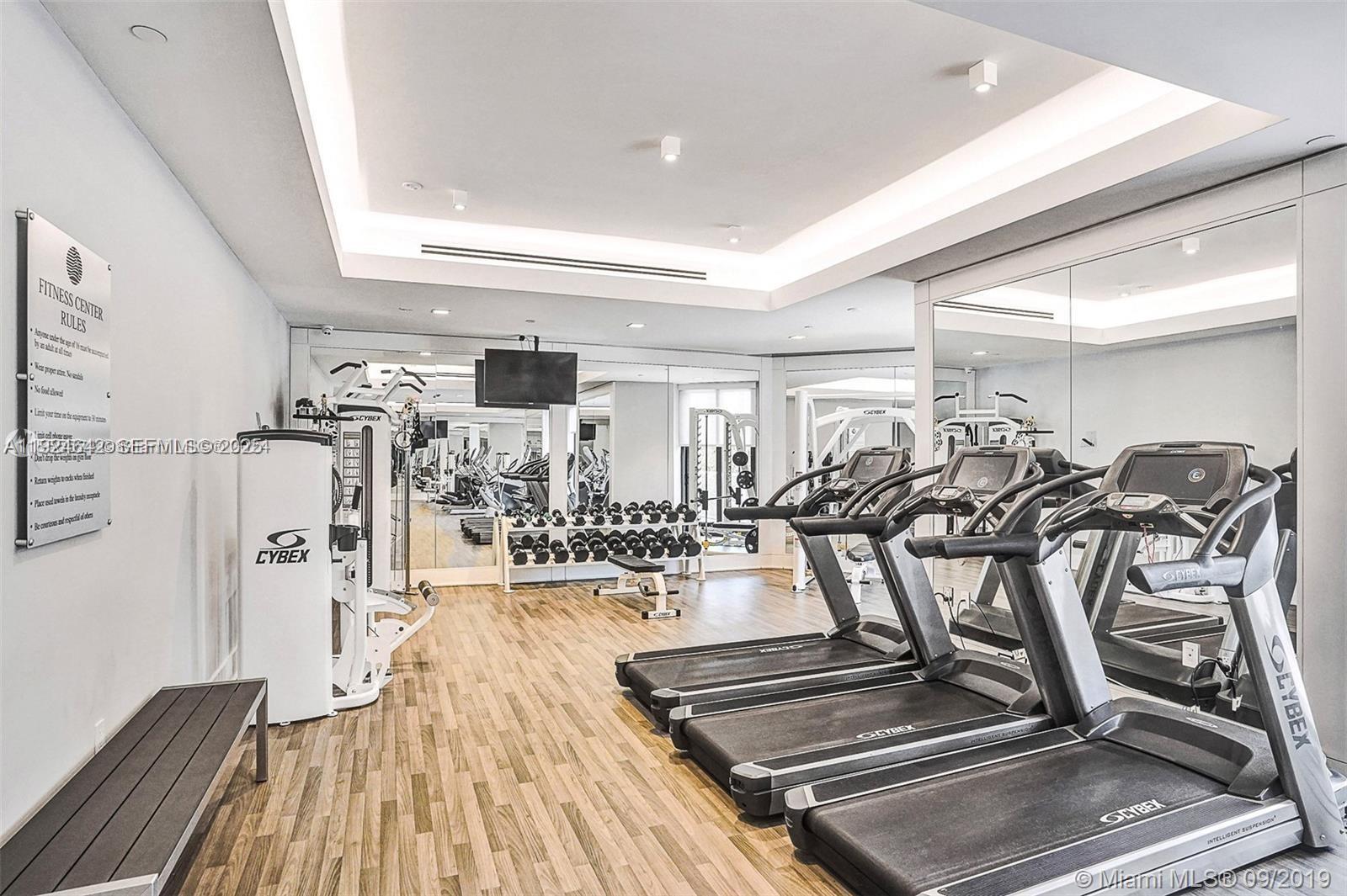 MARINA TOWER CONDO - Residential