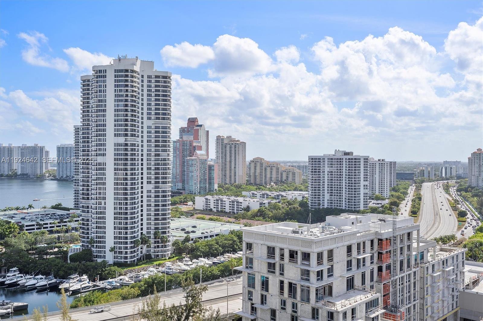 MARINA TOWER CONDO - Residential