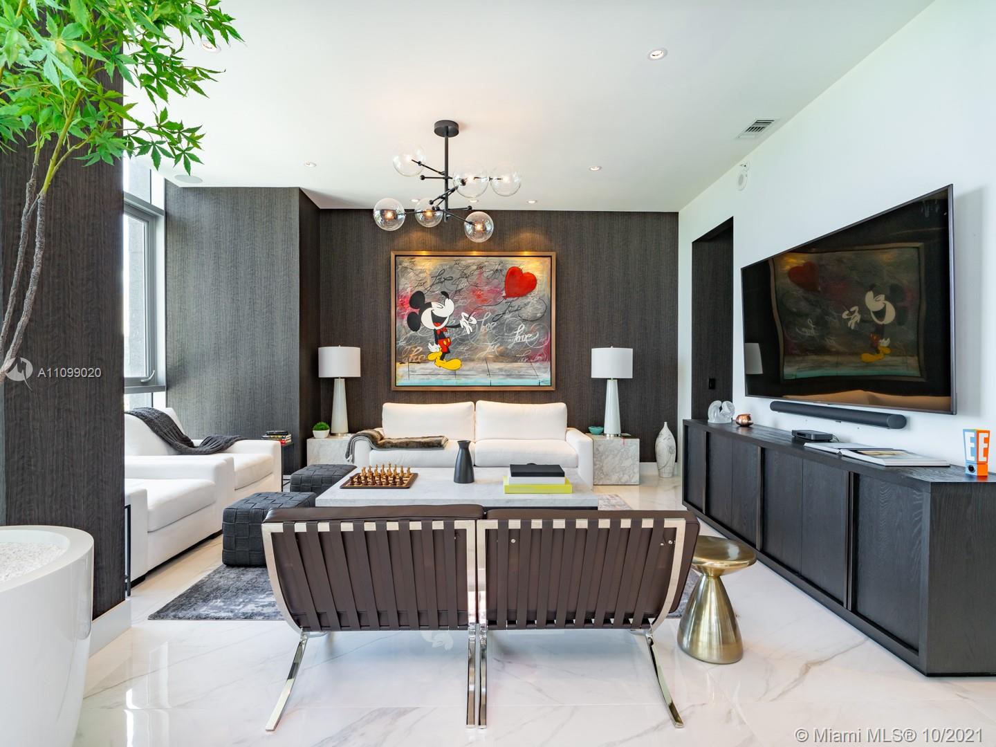 PARAISO BAY CONDO - Residential