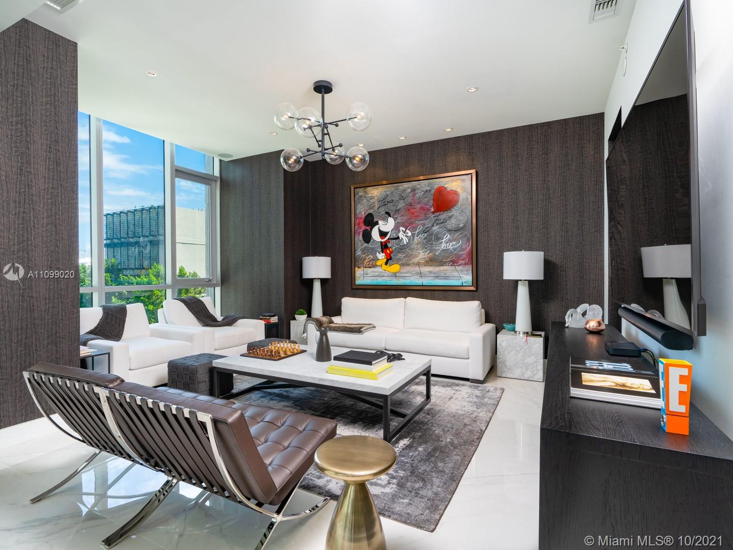 PARAISO BAY CONDO - Residential