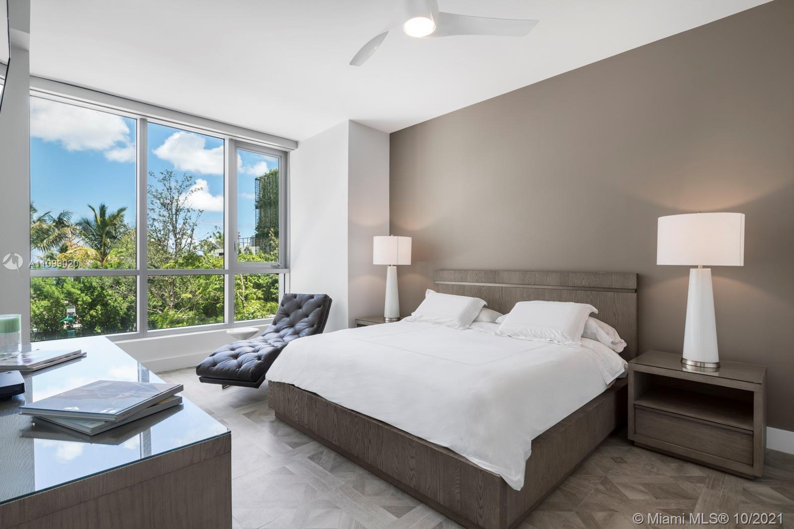 PARAISO BAY CONDO - Residential