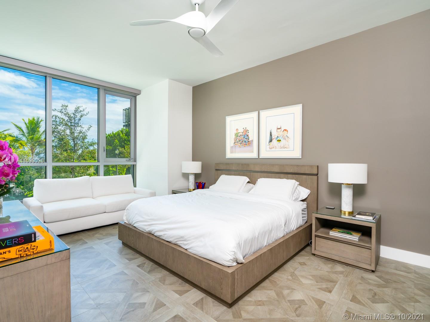 PARAISO BAY CONDO - Residential