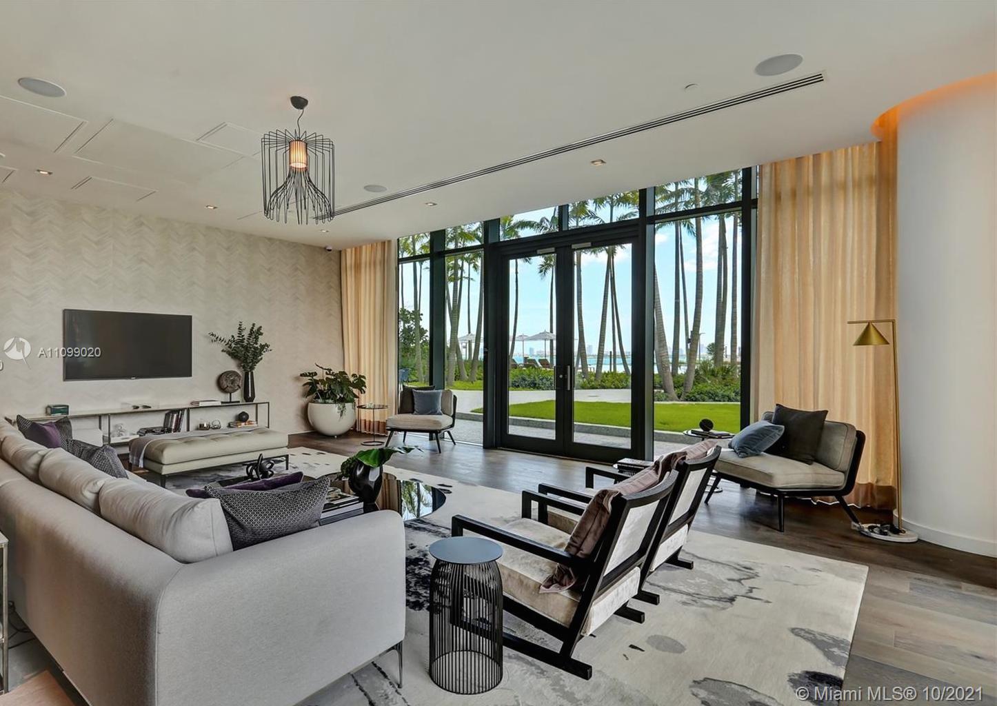 PARAISO BAY CONDO - Residential