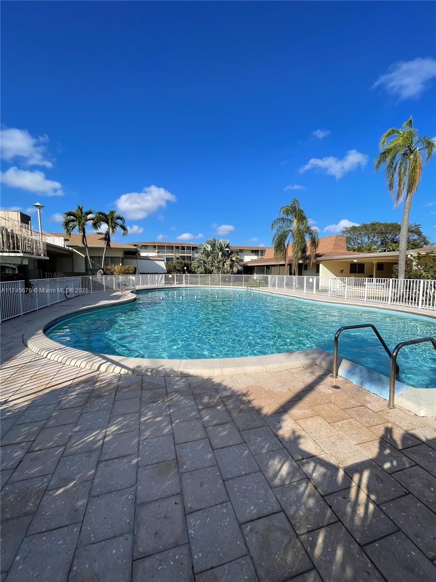 MAR-LEN GARDENS - Residential