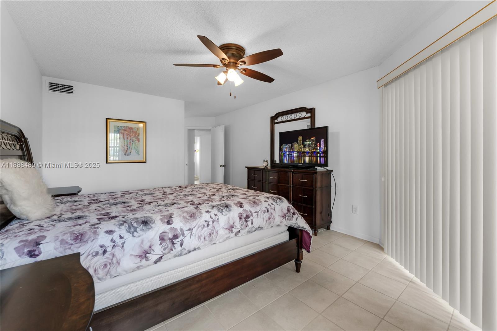KEYS GATE CONDO NO SEVEN - Residential