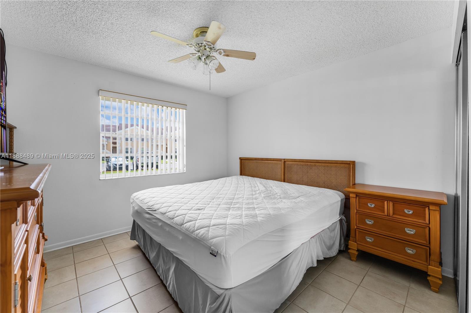 KEYS GATE CONDO NO SEVEN - Residential