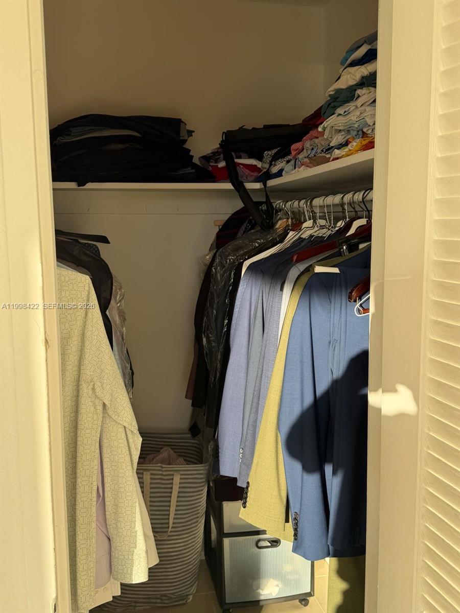 MIRADOR 1000 CONDO - Residential Lease