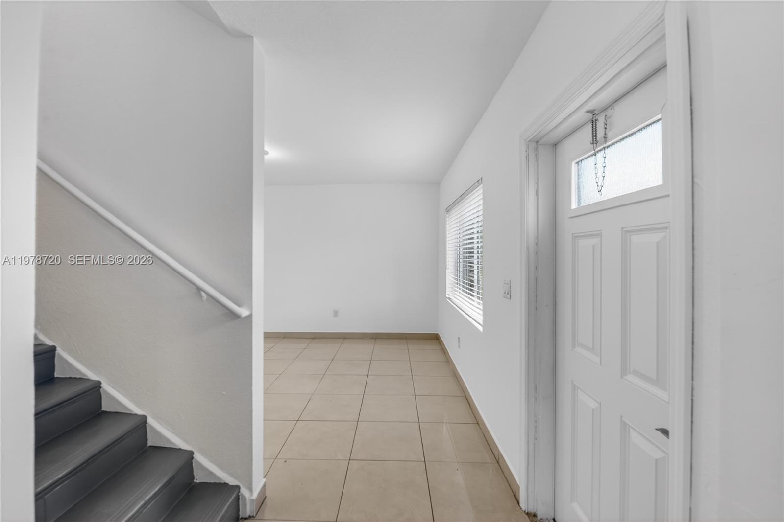 SUNSET PALM VILLAS CONDO - Residential