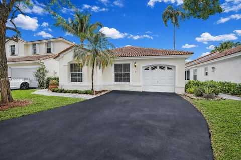 922 Opal Ter Weston FL 33326