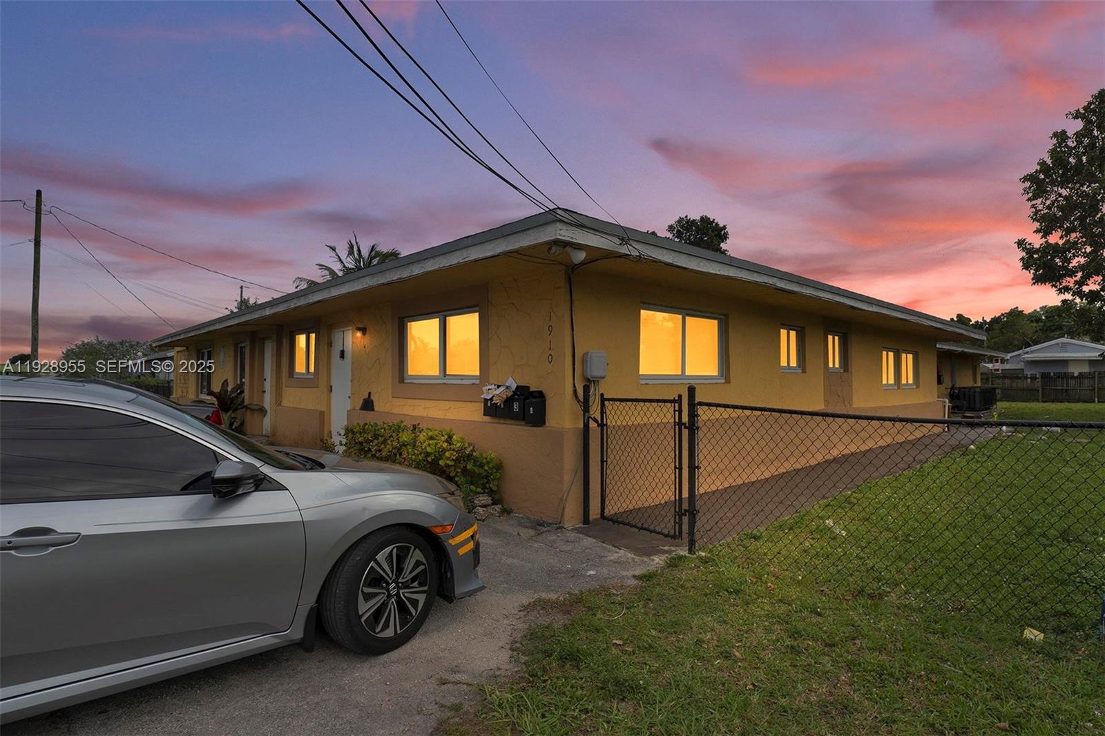 PARA VILLA HEIGHTS - Residential Income