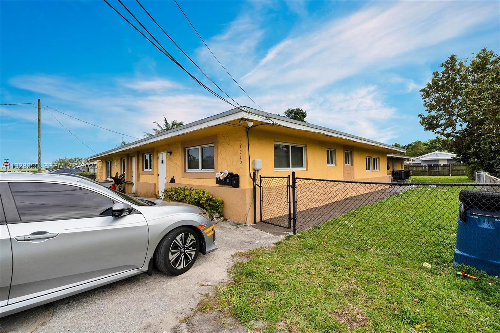 PARA VILLA HEIGHTS - Residential Income