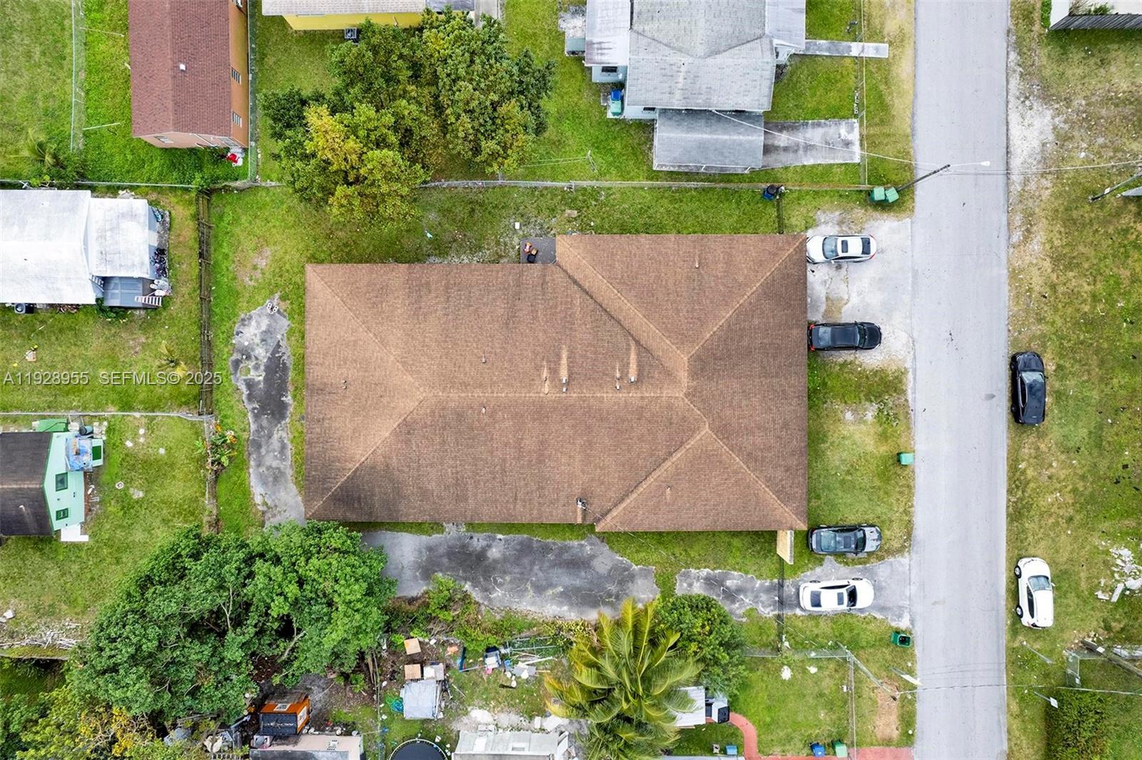 PARA VILLA HEIGHTS - Residential Income