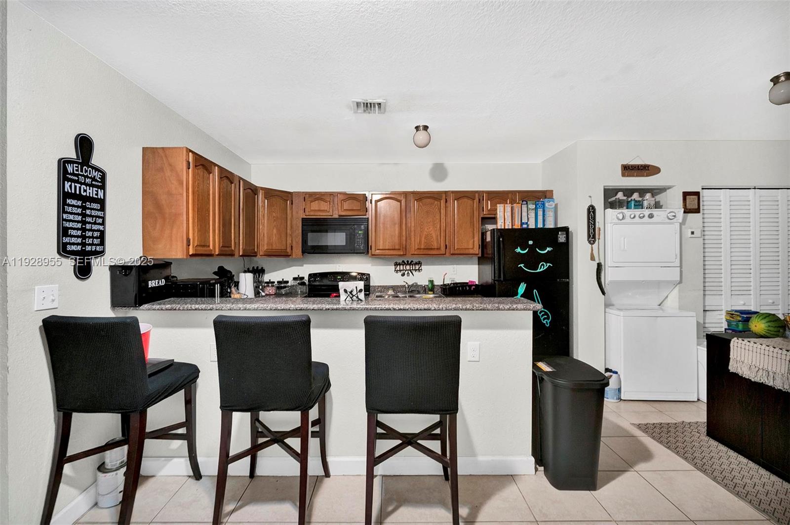 PARA VILLA HEIGHTS - Residential Income