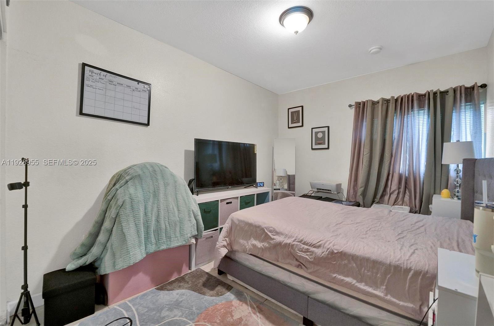 PARA VILLA HEIGHTS - Residential Income