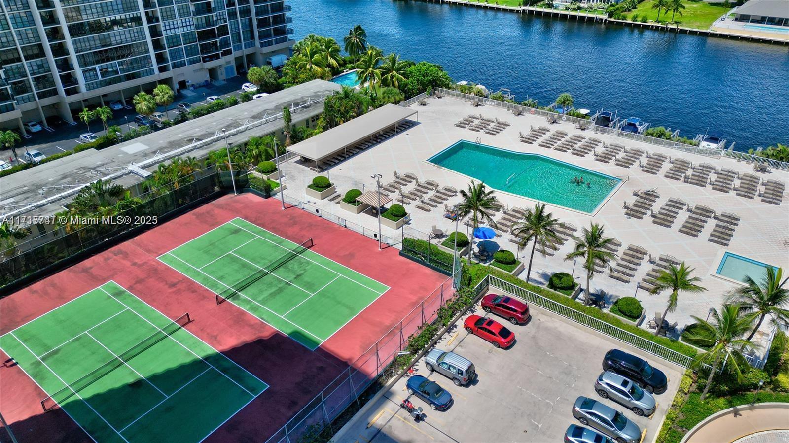 HEMISPHERES CONDO - Residential