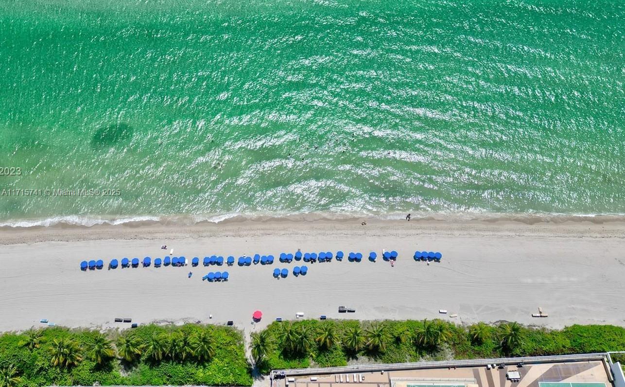 HEMISPHERES CONDO - Residential